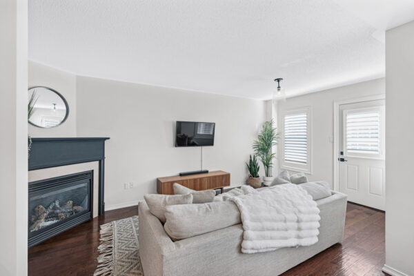 1824-McCoy-Avenue-Burlington-Web-Salisbury-10