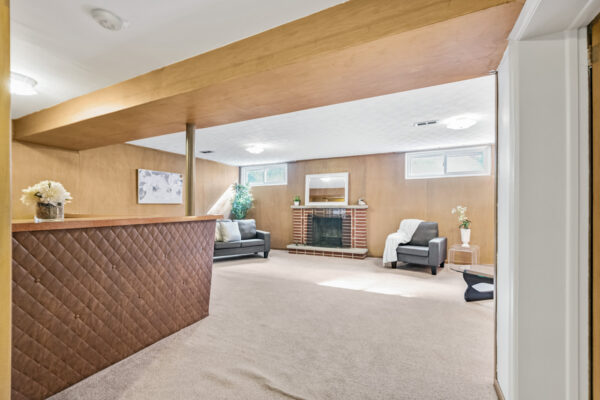 186-Burbank-Drive-Toronto-Web-Salisbury-43