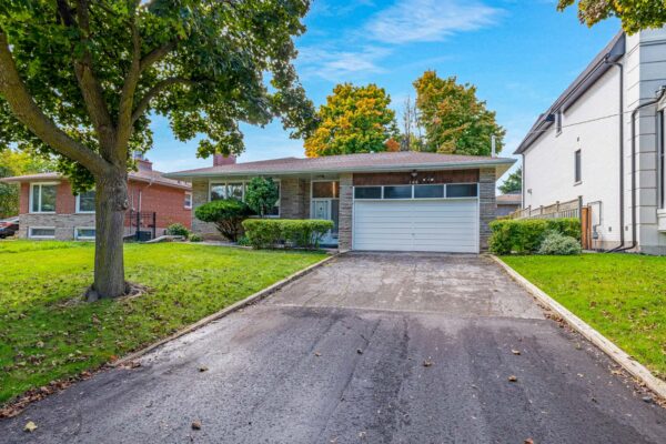 186-Burbank-Drive-Toronto-Web-Salisbury-6
