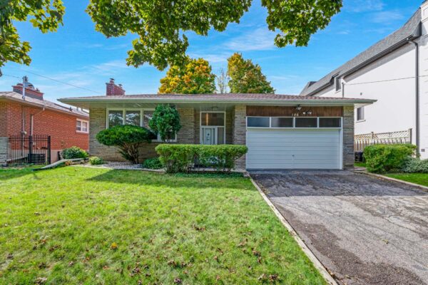 186-Burbank-Drive-Toronto-Web-Salisbury-7