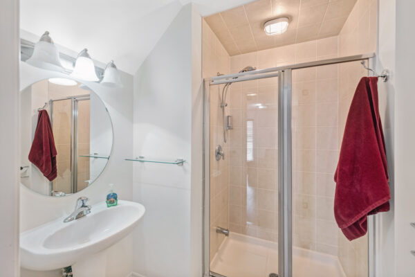 19-Earnshaw-Drive-Markham-Web-Salisbury-16