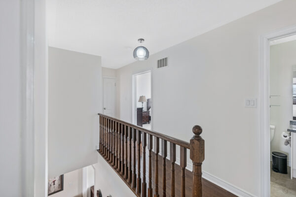 19-Earnshaw-Drive-Markham-Web-Salisbury-38