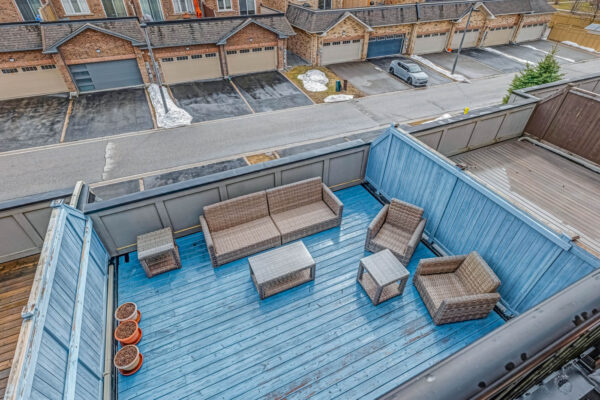 19-Earnshaw-Drive-Markham-Web-Salisbury-46