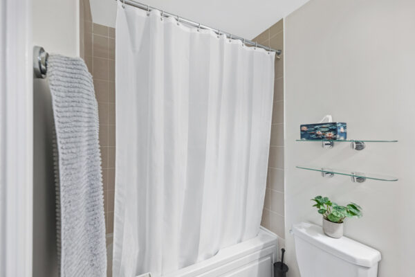 19-Earnshaw-Drive-Markham-Web-Salisbury-51