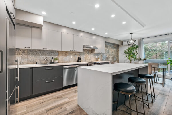 28-Admiral-Road-#08-Toronto-Web-Salisbury-11