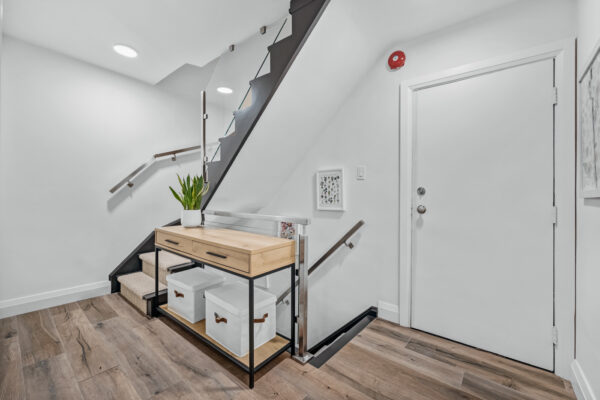 28-Admiral-Road-#08-Toronto-Web-Salisbury-30