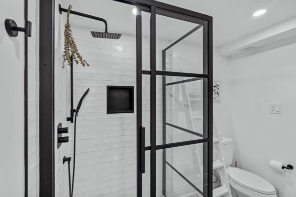 28-Admiral-Road-#08-Toronto-Web-Salisbury-46