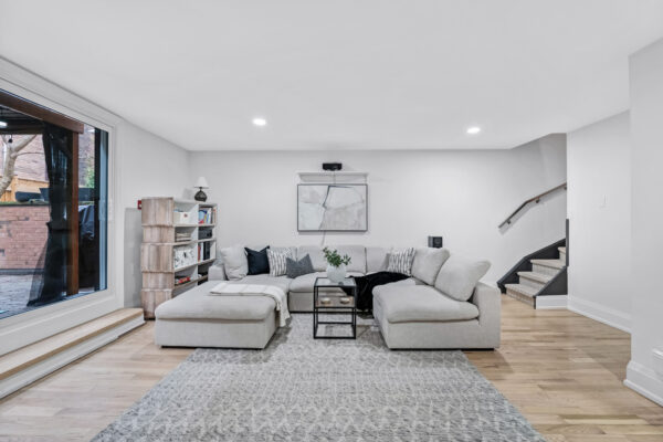 28-Admiral-Road-#08-Toronto-Web-Salisbury-50