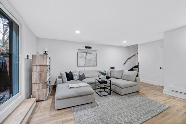 28-Admiral-Road-#08-Toronto-Web-Salisbury-51