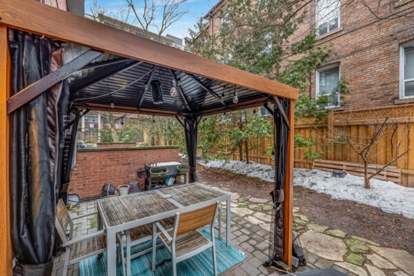 28-Admiral-Road-#08-Toronto-Web-Salisbury-56