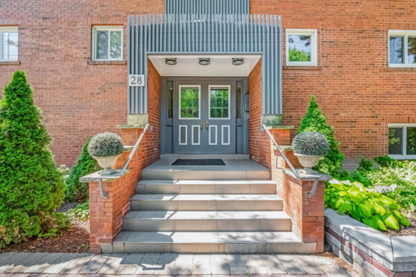 28-Admiral-Road-#08-Toronto-Web-Salisbury-8