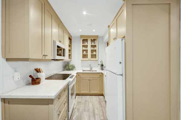 34-Sugar-Millway-Toronto-Web-Salisbury-21