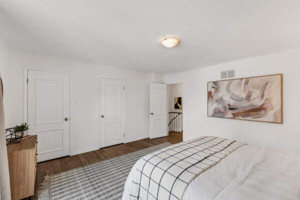 34-Sugar-Millway-Toronto-Web-Salisbury-30