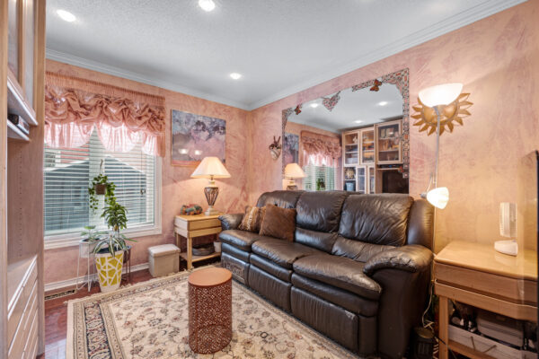 47-Kenborough-Court-Markham-Web-Salisbury-28