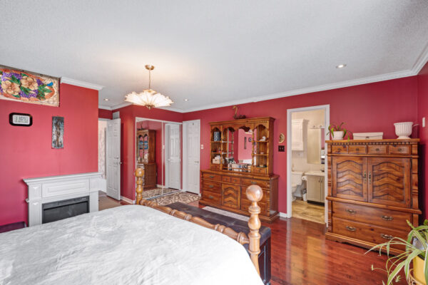 47-Kenborough-Court-Markham-Web-Salisbury-36