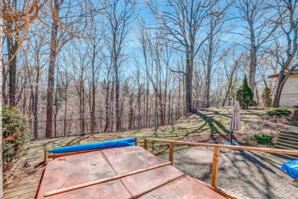 57-Forest-Grove-Drive-Toronto-Exterior-Web-Salisbury-21