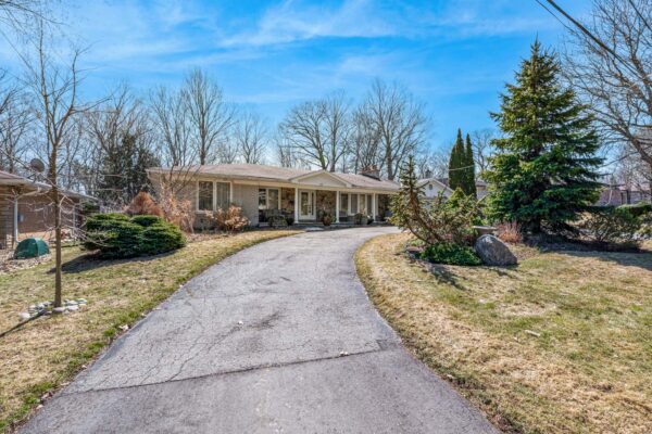 57-Forest-Grove-Drive-Toronto-Exterior-Web-Salisbury-6