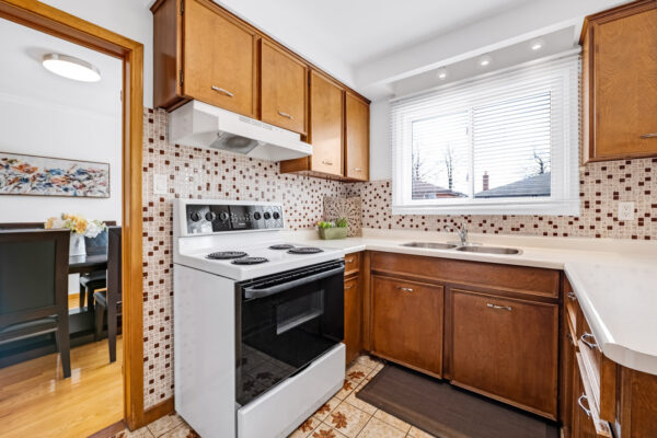 58-Keegan-Crescent-Toronto-Web-Salisbury-21