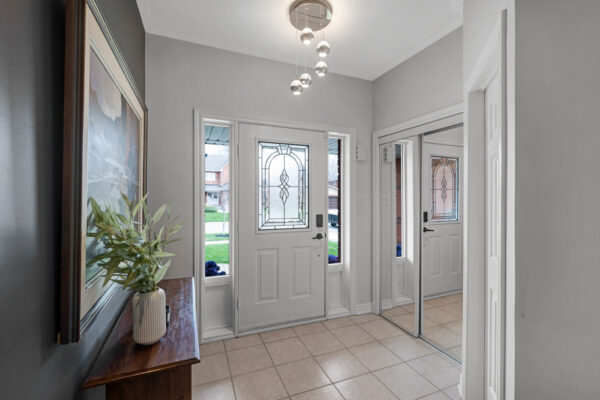 1414-Sandhurst-Crescent-Pickering-Web-Salisbury-10