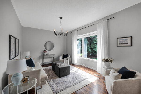 1414-Sandhurst-Crescent-Pickering-Web-Salisbury-27