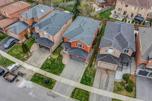 1414-Sandhurst-Crescent-Pickering-Web-Salisbury-4