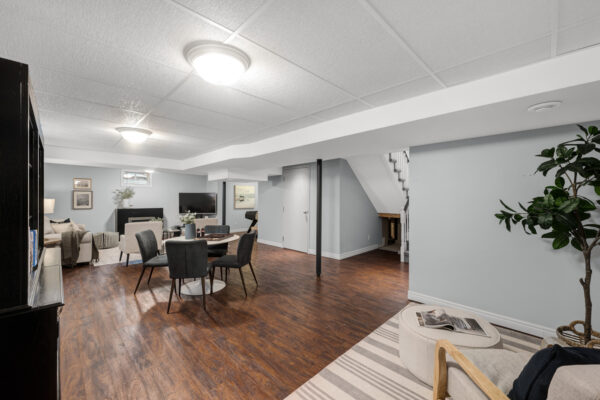 1414-Sandhurst-Crescent-Pickering-Web-Salisbury-56