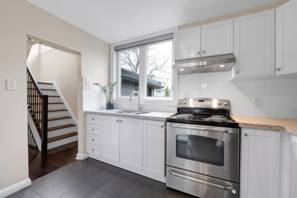 16-Veery-Place-Toronto-Web-Salisbury-22