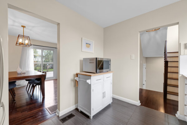 16-Veery-Place-Toronto-Web-Salisbury-24