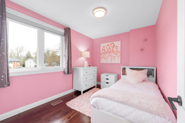 16-Veery-Place-Toronto-Web-Salisbury-33