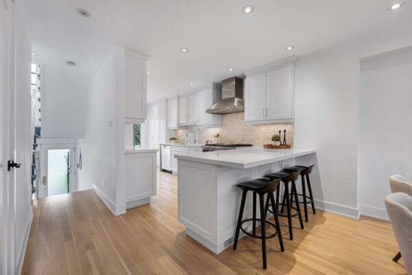 189-Bedford-Park-Avenue-Toronto-Web-Salisbury-15