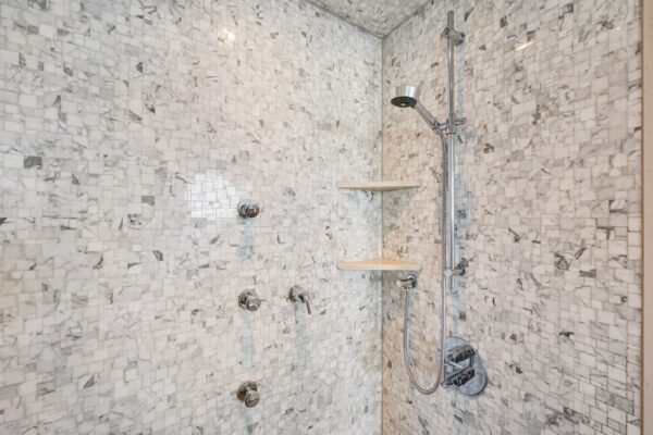 189-Bedford-Park-Avenue-Toronto-Web-Salisbury-49