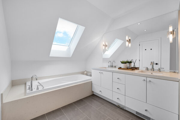 189-Bedford-Park-Avenue-Toronto-Web-Salisbury-50