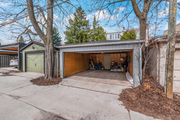 189-Bedford-Park-Avenue-Toronto-Web-Salisbury-76