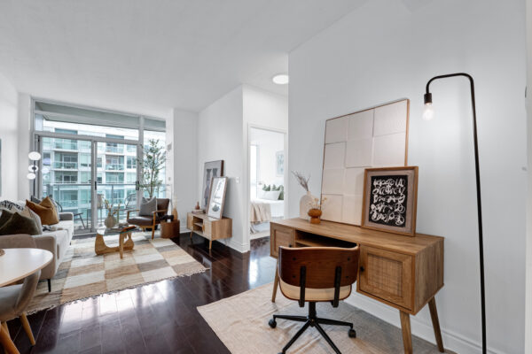 1910-Lake-Shore-Boulevard-W-#LPH6-Toronto-Web-Salisbury-11