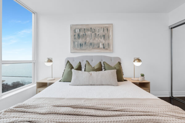 1910-Lake-Shore-Boulevard-W-#LPH6-Toronto-Web-Salisbury-23