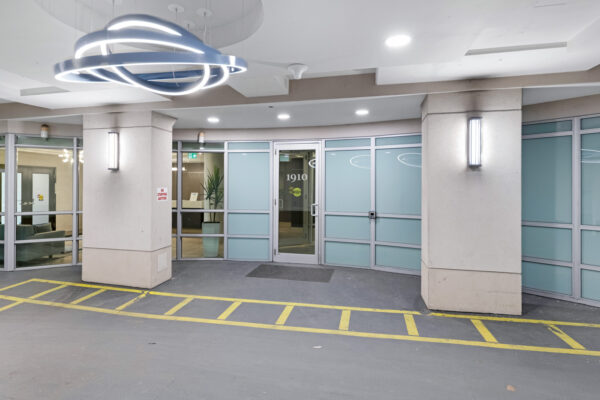 1910-Lake-Shore-Boulevard-W-#LPH6-Toronto-Web-Salisbury-3