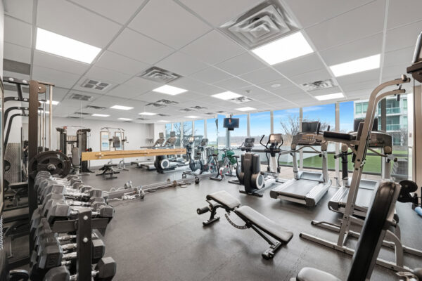 1910-Lake-Shore-Boulevard-W-#LPH6-Toronto-Web-Salisbury-39