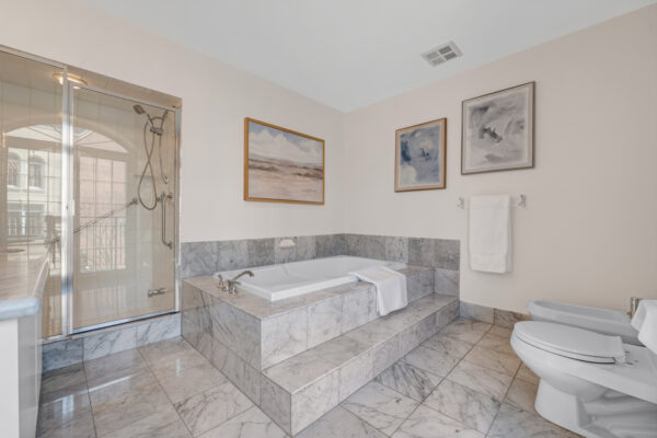 2-Doncliffe-Place-#201B-Toronto-Web-Salisbury-29