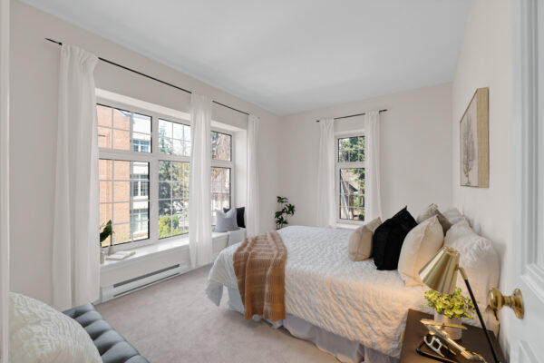 2-Doncliffe-Place-#201B-Toronto-Web-Salisbury-31