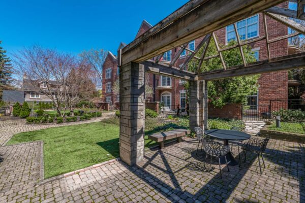 2-Doncliffe-Place-#201B-Toronto-Web-Salisbury-48