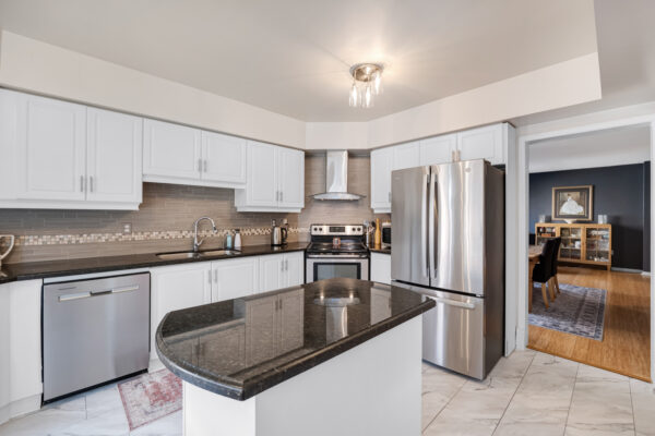 249-Rushbrook-Drive-Newmarket-Web-Salisbury-18