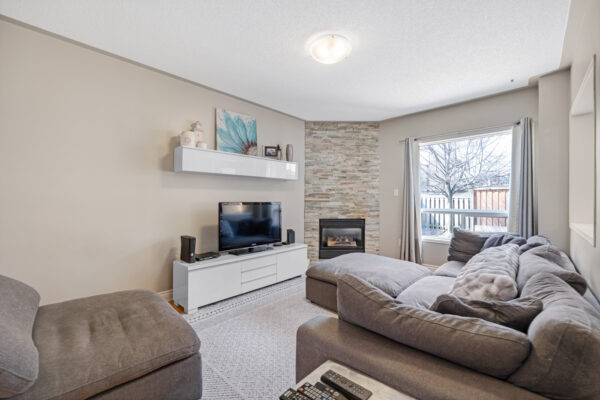 249-Rushbrook-Drive-Newmarket-Web-Salisbury-28