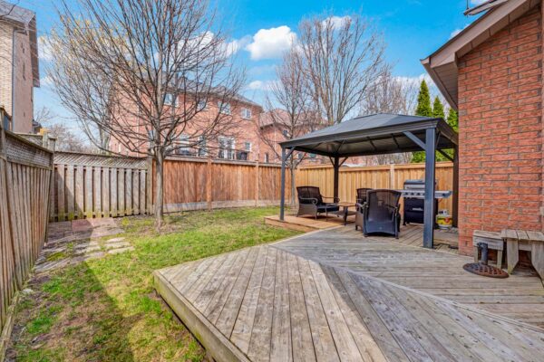 249-Rushbrook-Drive-Newmarket-Web-Salisbury-58