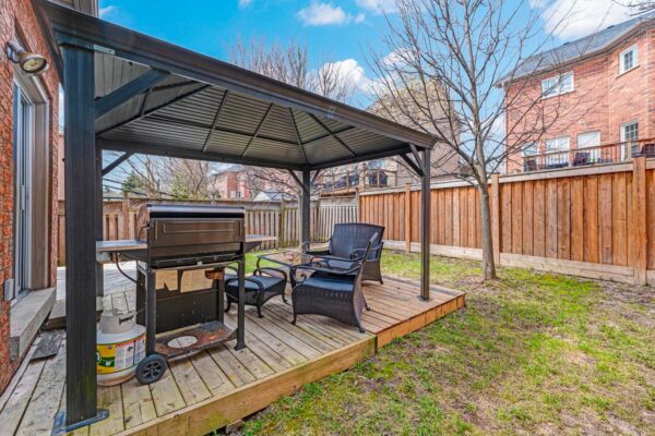 249-Rushbrook-Drive-Newmarket-Web-Salisbury-61