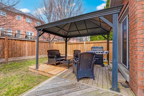 249-Rushbrook-Drive-Newmarket-Web-Salisbury-64