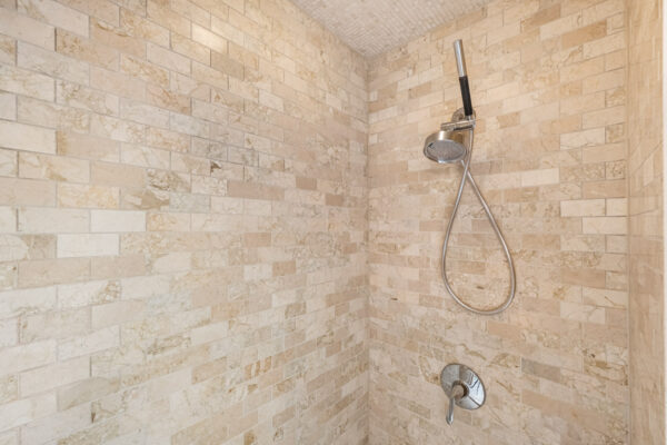 343-Sutherland-Drive-Toronto-Web-Salisbury-42