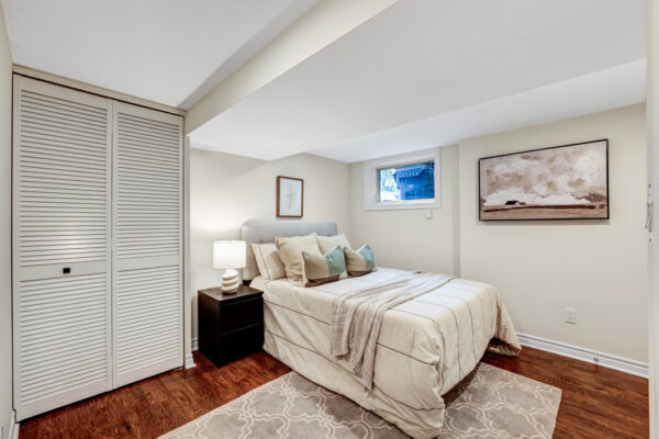 343-Sutherland-Drive-Toronto-Web-Salisbury-57