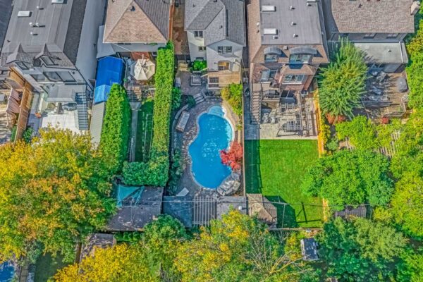 343-Sutherland-Drive-Toronto-Web-Salisbury-Summer-23