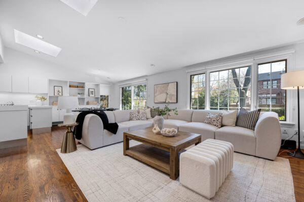 361-Lytton-Boulevard-Toronto-Web-Salisbury-37