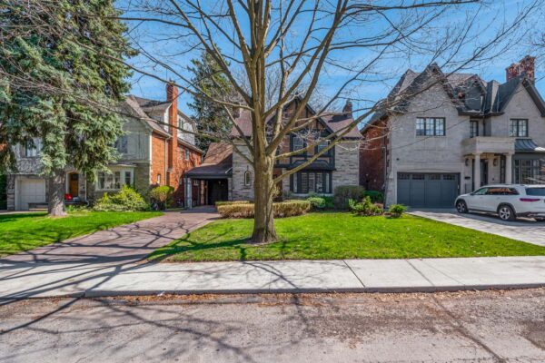 361-Lytton-Boulevard-Toronto-Web-Salisbury-5